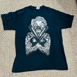 Marilyn Monroe tshirt .